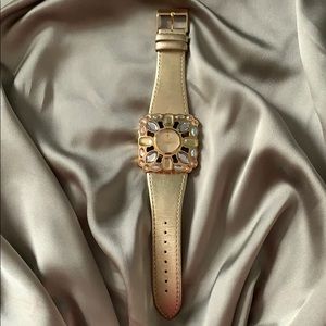 Statement Gold Leather Watch!